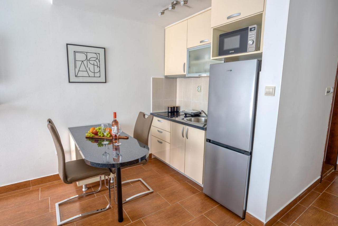 Apartment Elegant コトル エクステリア 写真